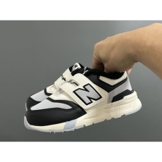 NEW BALANCE SHOES